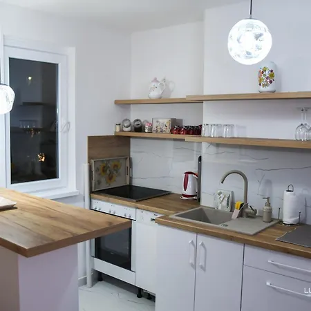 Lux 1 - Apartman *